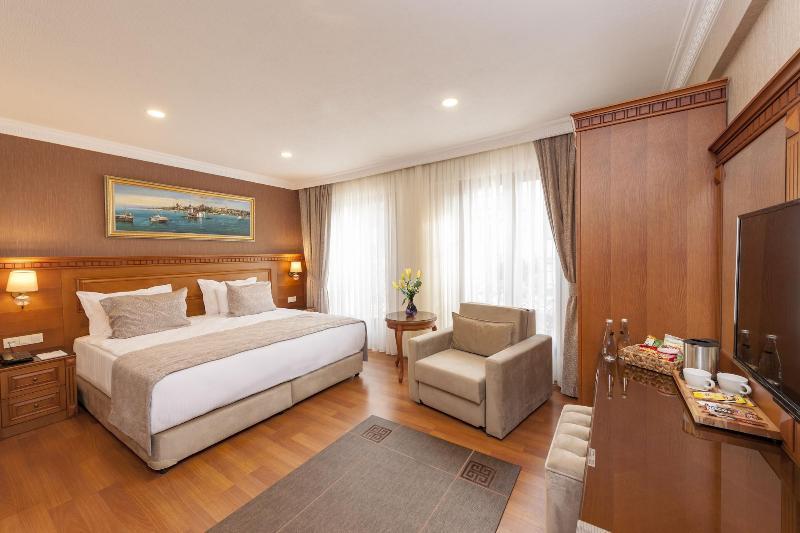 Royan Suites Istanbul Exterior foto